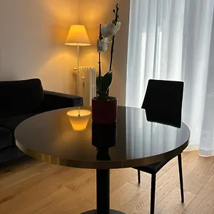 https://la-casa-di-albert-luxury-living.it-lombardy.com